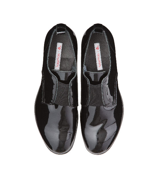 エナメル靴（黒）