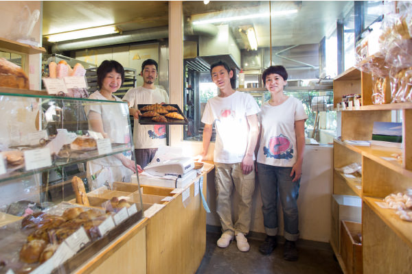 カネタベーカリー