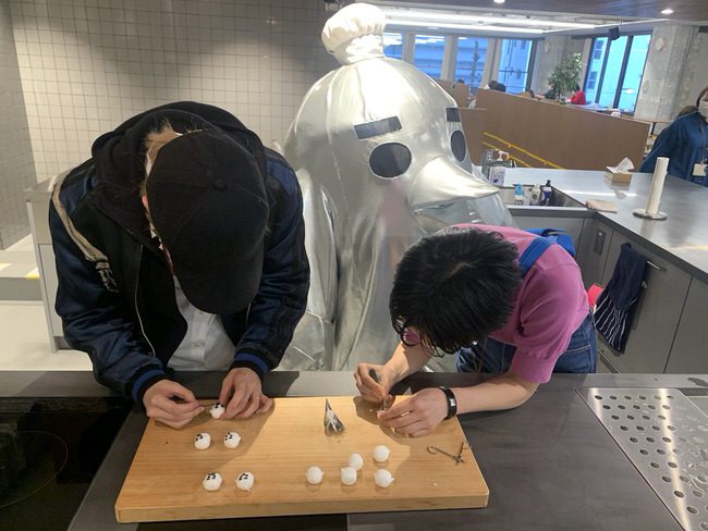 マシュマロに描くふきあげちゃん、ほっしーちゃん