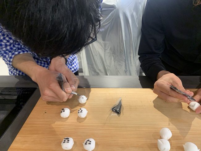 ていねいに描くデザイナーたち