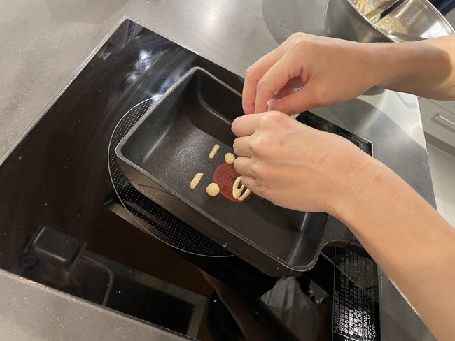 顔を先に焼くの図