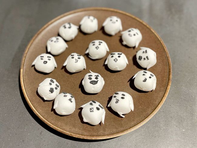 シジュの描かれたマシュマロの集合写真