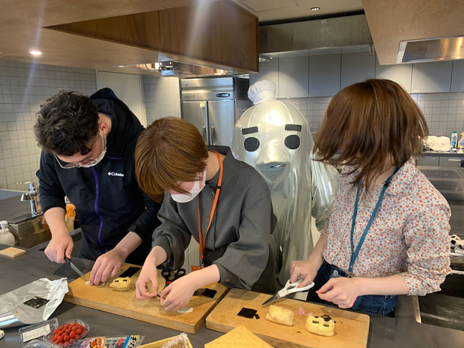 みなみちゃんがびっくり