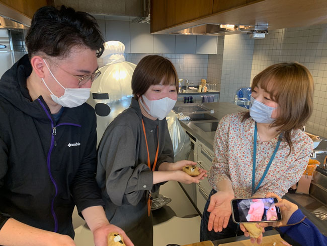 ３人の「シジュなりさん」