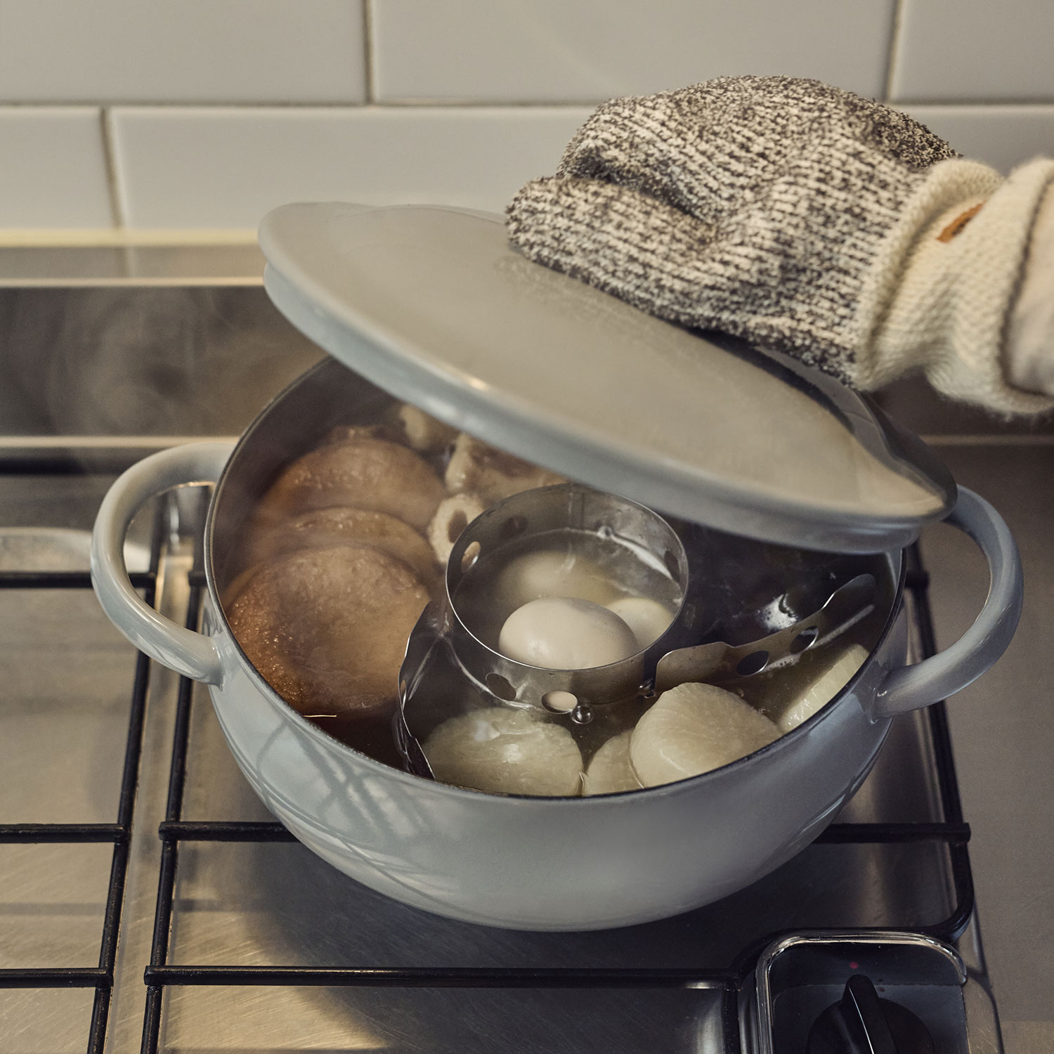 煮込みにぴったり琺瑯鍋とおでん仕切りのセット | KITCHEN TOOL