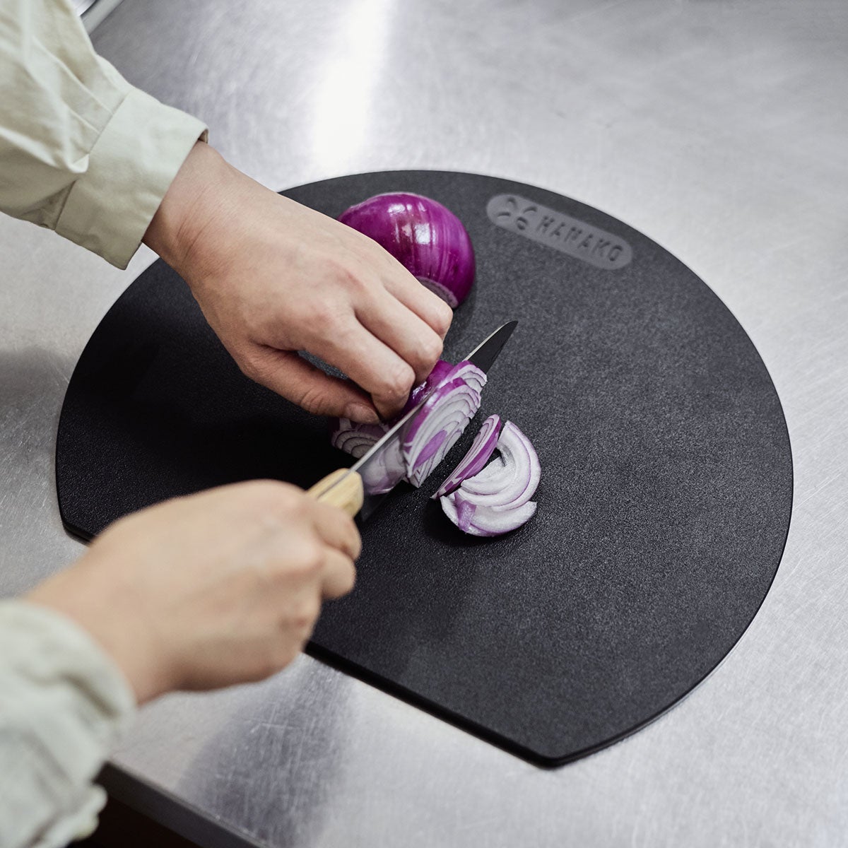 この形だからいいD型まな板 | KITCHEN TOOL WONDERLAND だいどこ道具