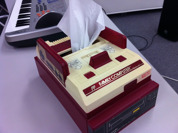 Nintendo ファミコン ディスクシステム ティッシュケース Amazon.co.jp