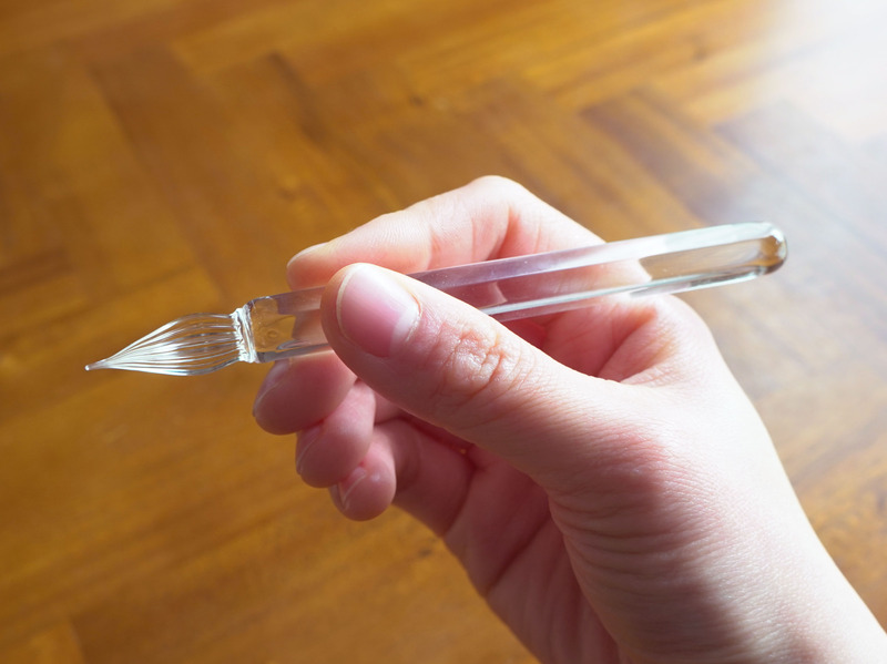 硝子ペンで書く5年手帳のはなし - ほぼ日手帳ニュース - ほぼ日手帳 2026