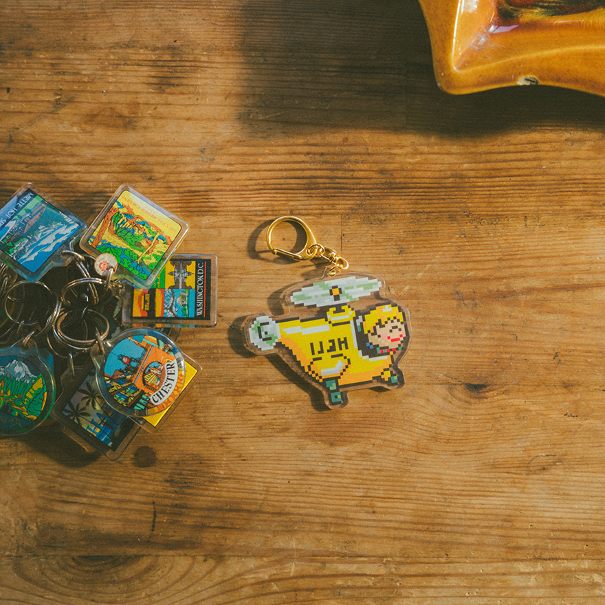 【新品未使用】MOTHER2 ほぼ日　おみやげ　キーホルダー　キーチェーン 新品未使用】MOTHER2 ほぼ日 おみやげ キーホルダー キー