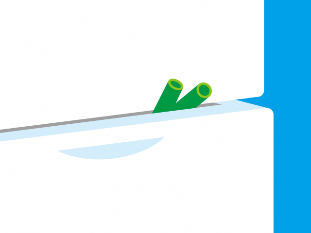 「野菜室のドアにネギが挟まるシーン」