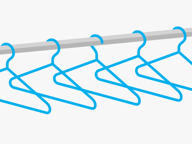 「ハンガーが１個だけ逆向きなシーン」