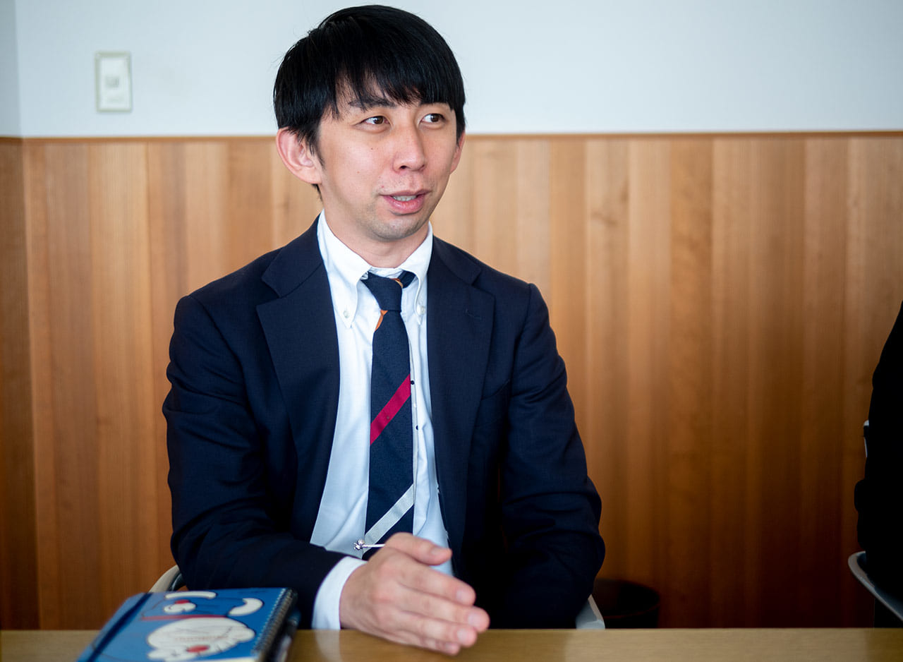 ▲小学館・ドラえもんルームの今本さん。