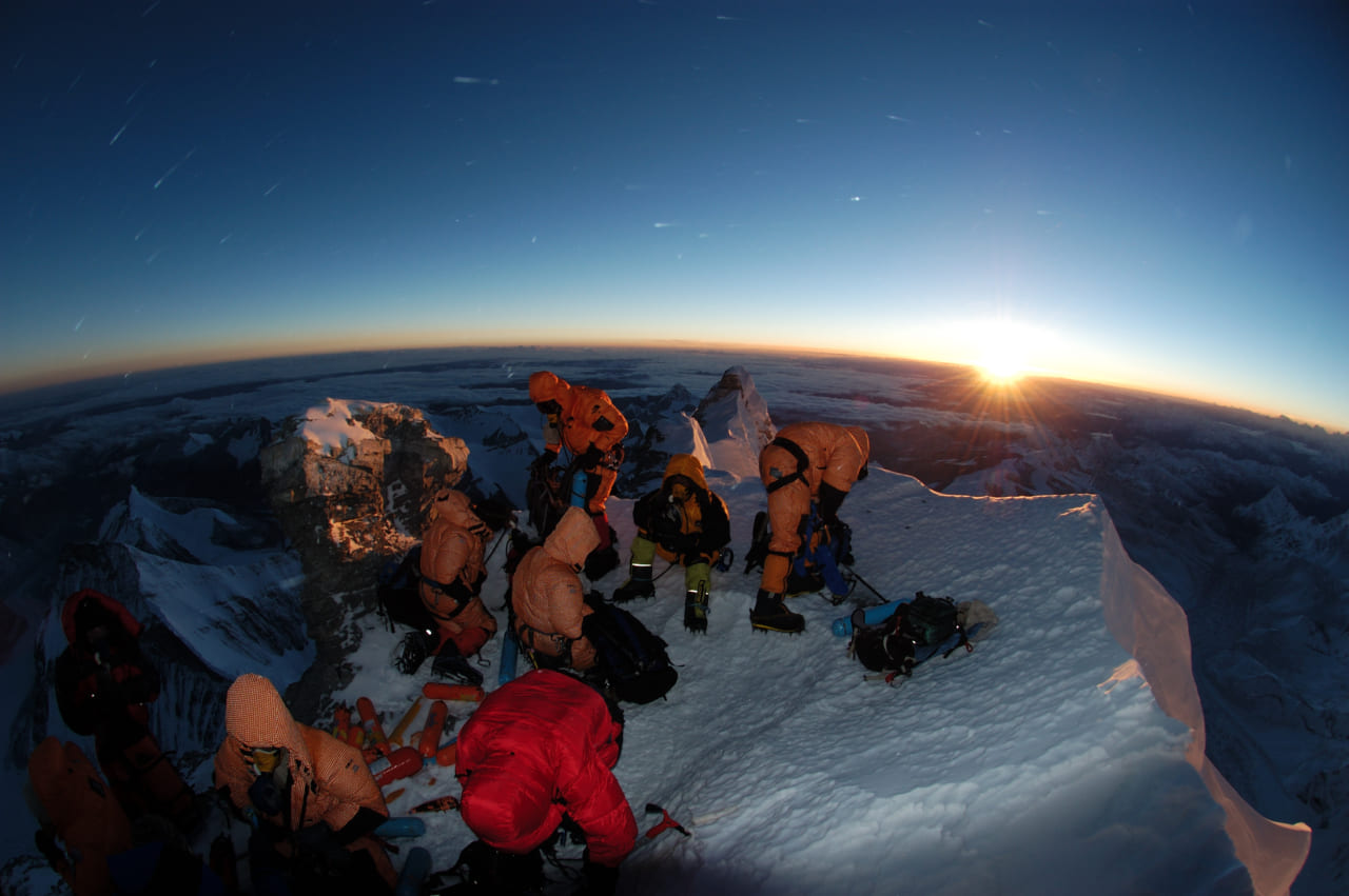 チベット側、登頂日の8600m付近。（最初の酸素ボンベ交換場所、マッシュルームロック）