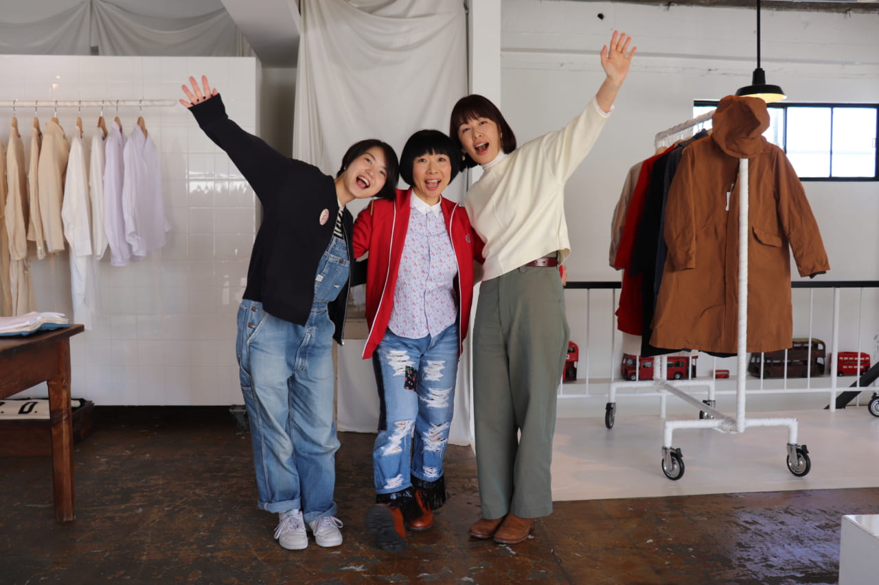 ▲「ビフォー」な私たち。おしゃれになるぞ。