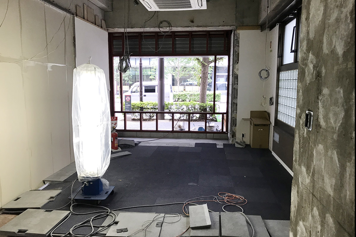 ▲ラジオブースの中に入ってみました。