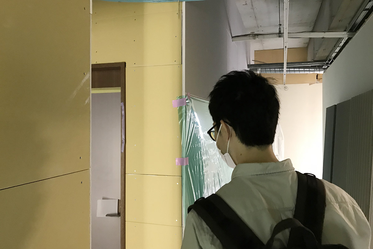 ▲社長室への扉は、いちばん奥にありました。