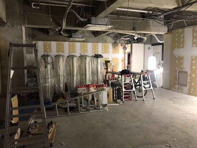 ▲TOBICHIが入る場所も工事中のまま。