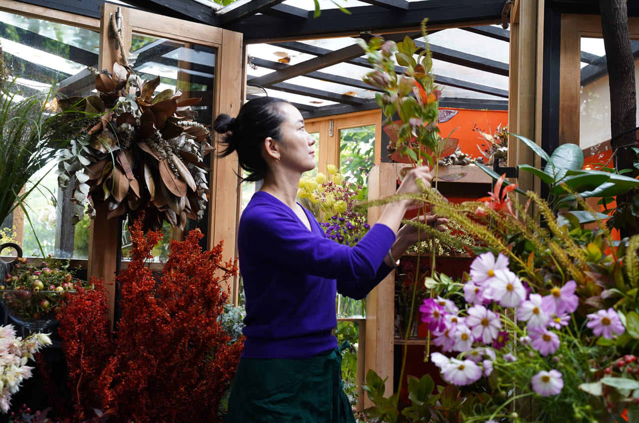 身長：170cm
着用アイテム：Classic Cashmere Vintage Fit（Dawn Purple）