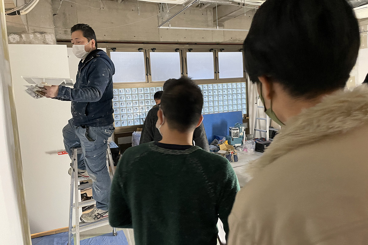 ▲１階の「TOBICHI 東京」は絶賛工事中。2021年１月オープン予定です。