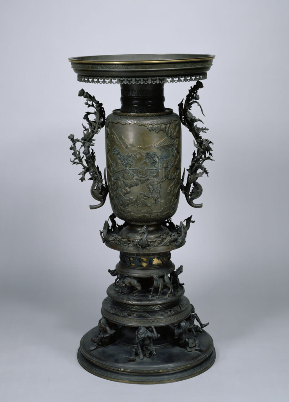 横山弥左衛門作 頼光大江山入図大花瓶 明治５年（1872）
出典：ColBase（https://colbase.nich.go.jp）