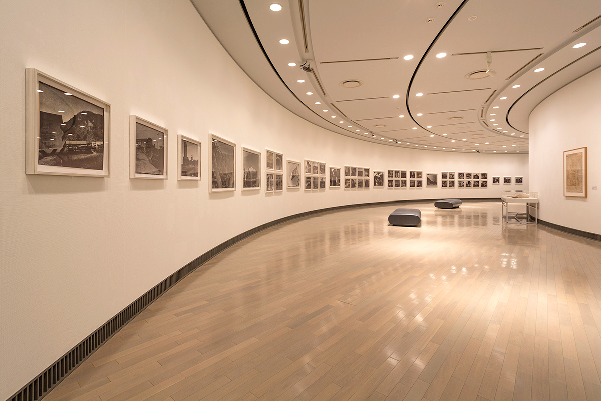 「絶唱、横須賀ストーリー」展示風景　2017-18年