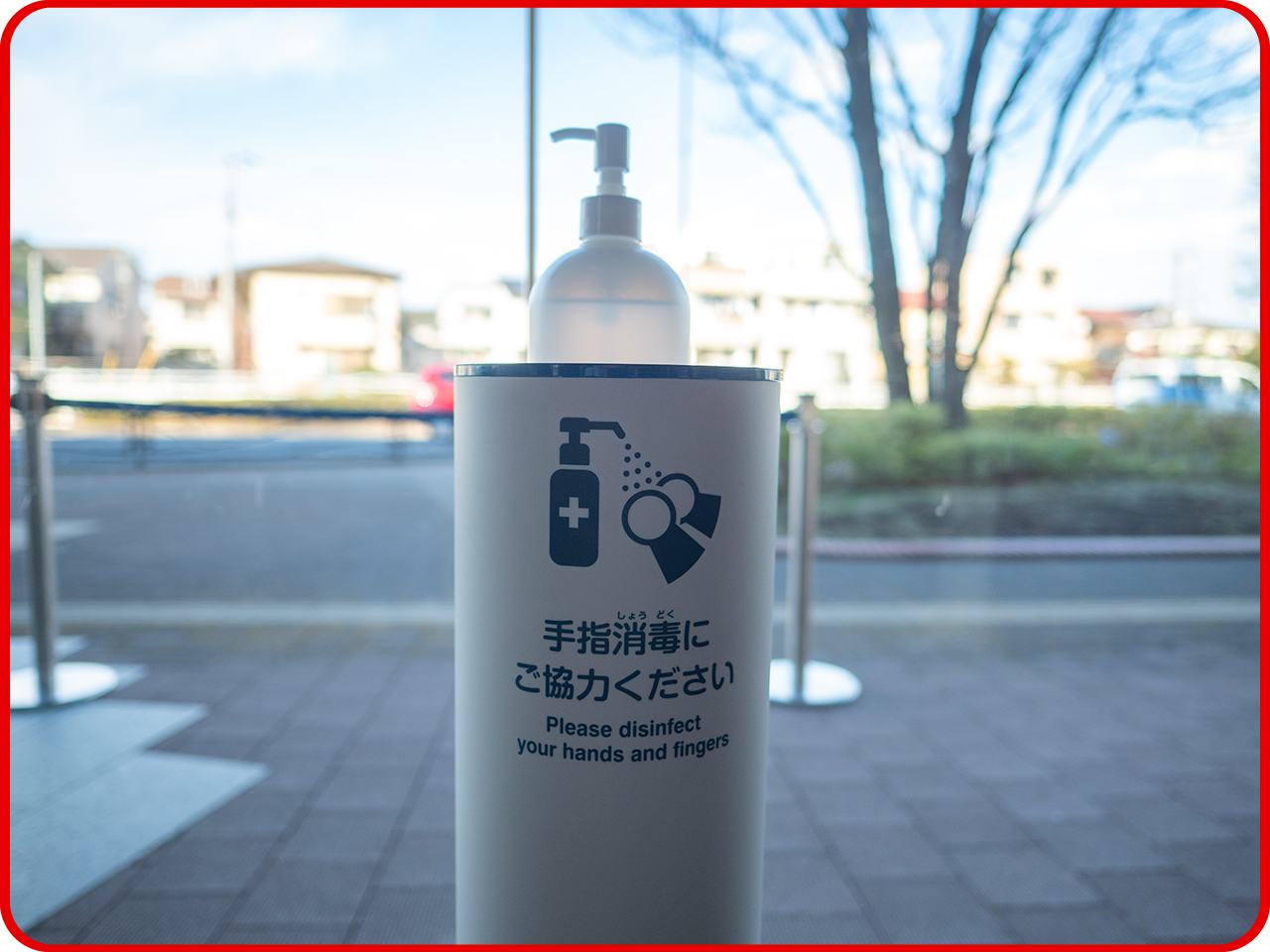 ▲‥‥たしかに、ドラちゃんの手！