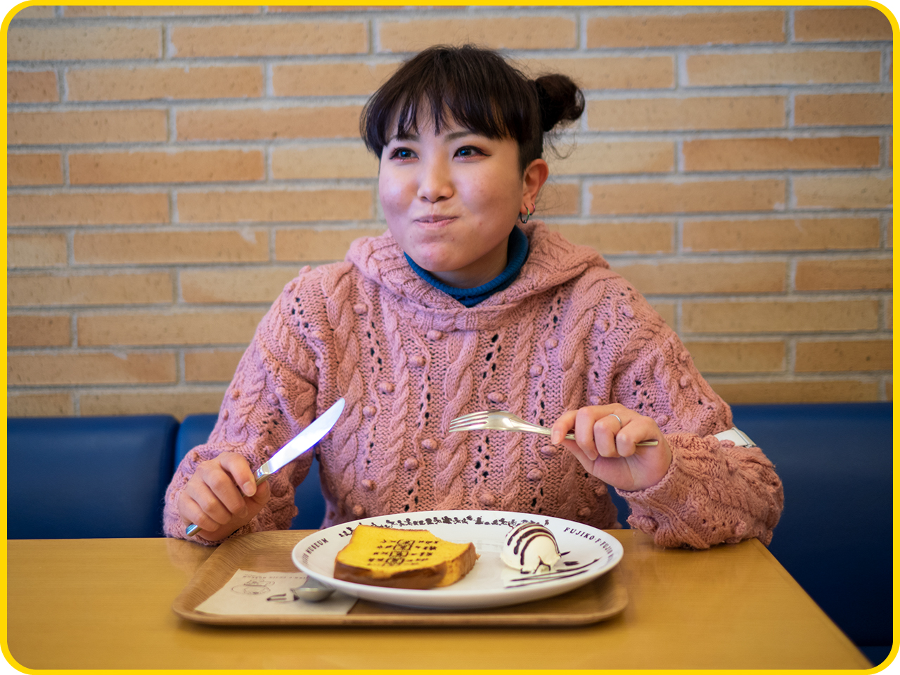 ▲スタッフ・あいみが食べているのは‥‥。