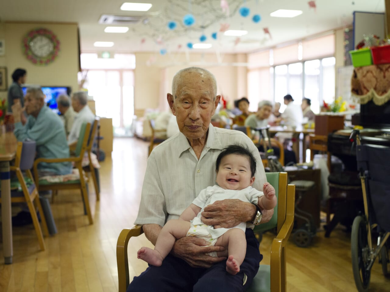 浅田政志『浅田撮影局 まんねん』（青幻舎）より