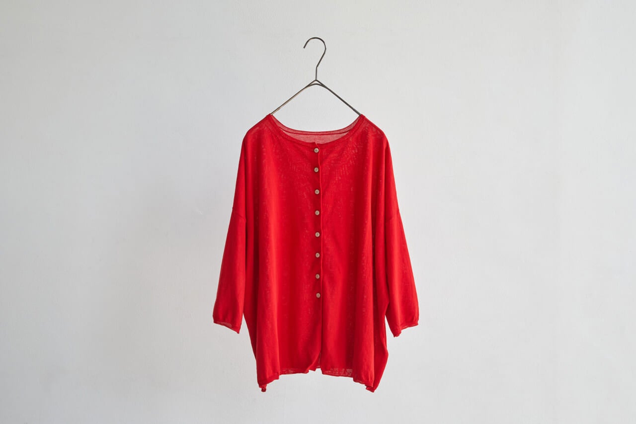 ▲コットンの2Wayワイドカーディガン ¥15,180（税込）