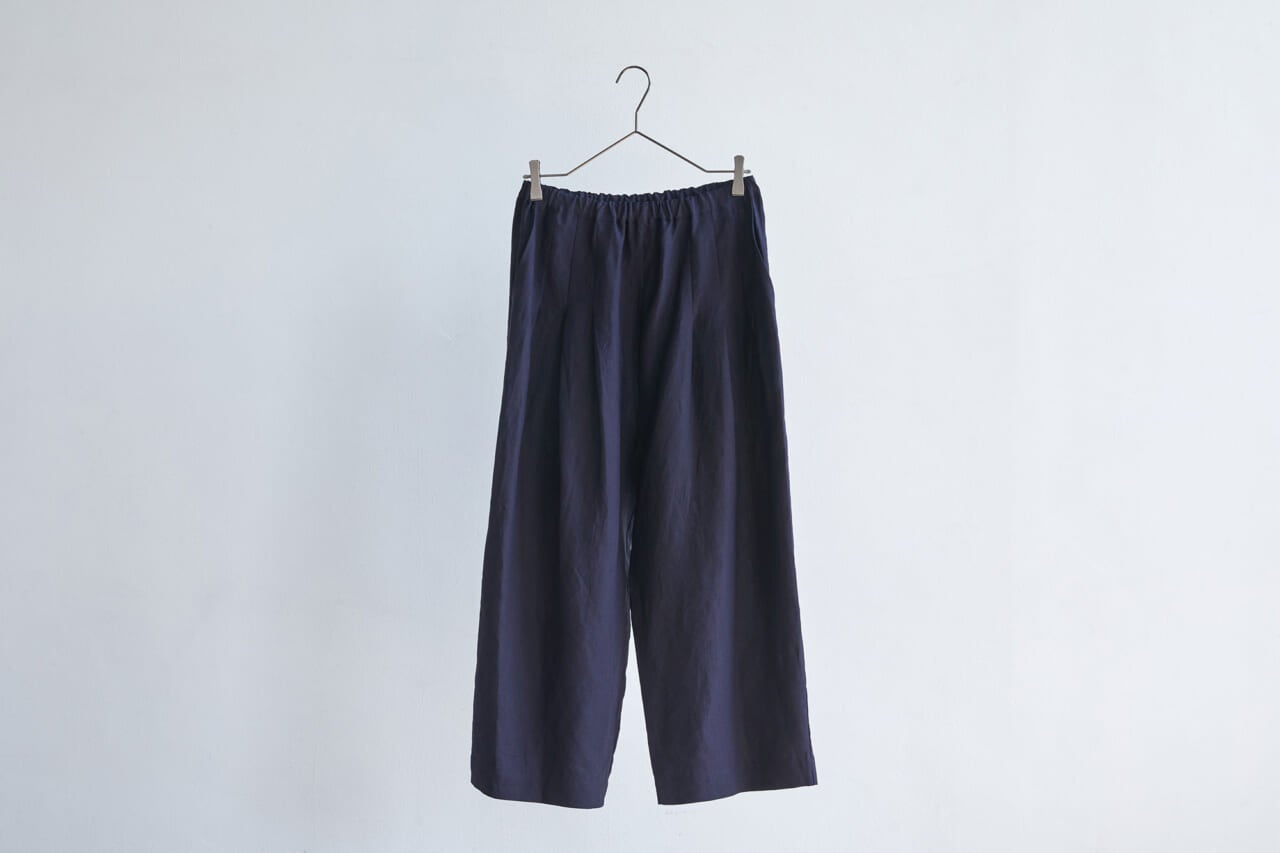 ▲ウエストタック ワイドパンツ ¥25,300（税込）