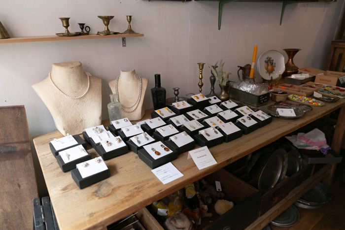 ▲「doremifa」さんのオリジナルのアクセサリーもありました。