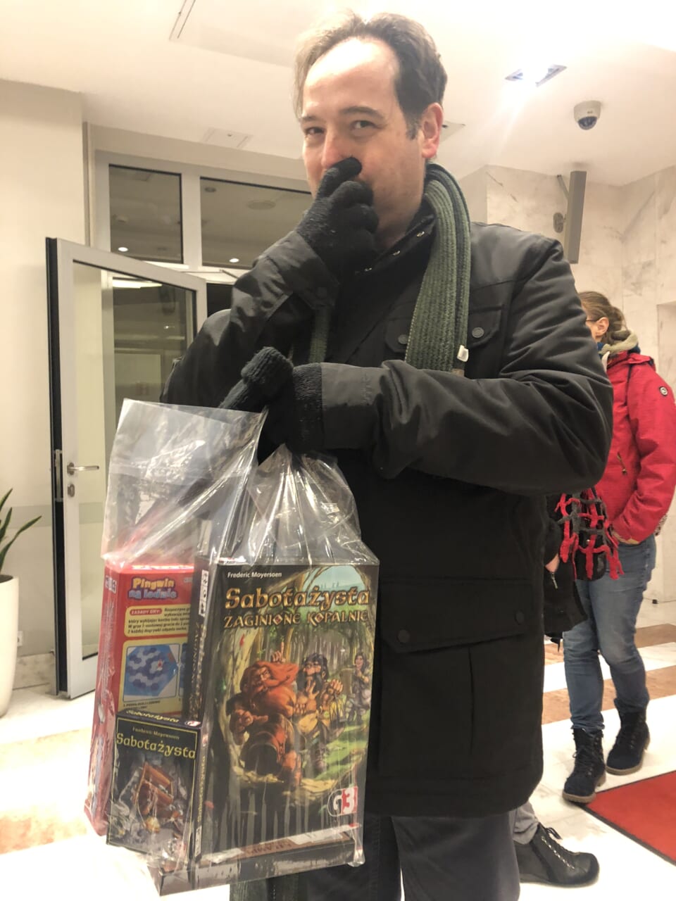 ▲ポーランドでも、いつのまにかボードゲームを買い込んでた
オスカー・マーティン。彼は真のゲーム好き！