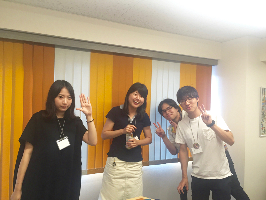 ▲左から「ほぼ日」のひなとヒグ、
「人狼ハウス」で会ったかぼちゃさん、
前年の世界大会３位のコンノさん。
