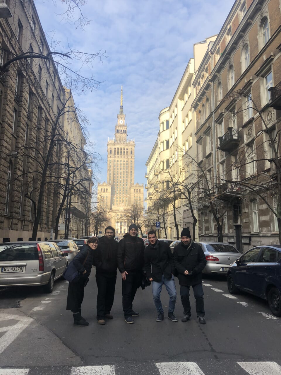 ▲中央、ヤニスさん。
