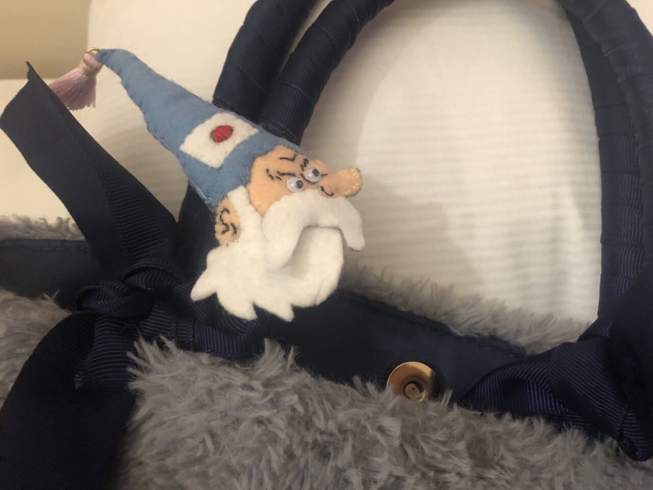 ▲メビウスママさんは手作りのお守りをくださいました。