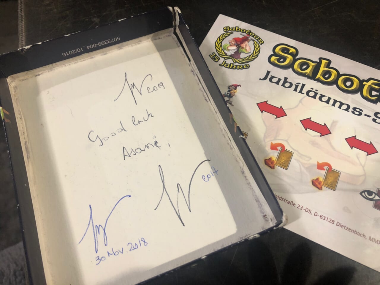 ▲フレデリックさんからのサインも、３年目に。