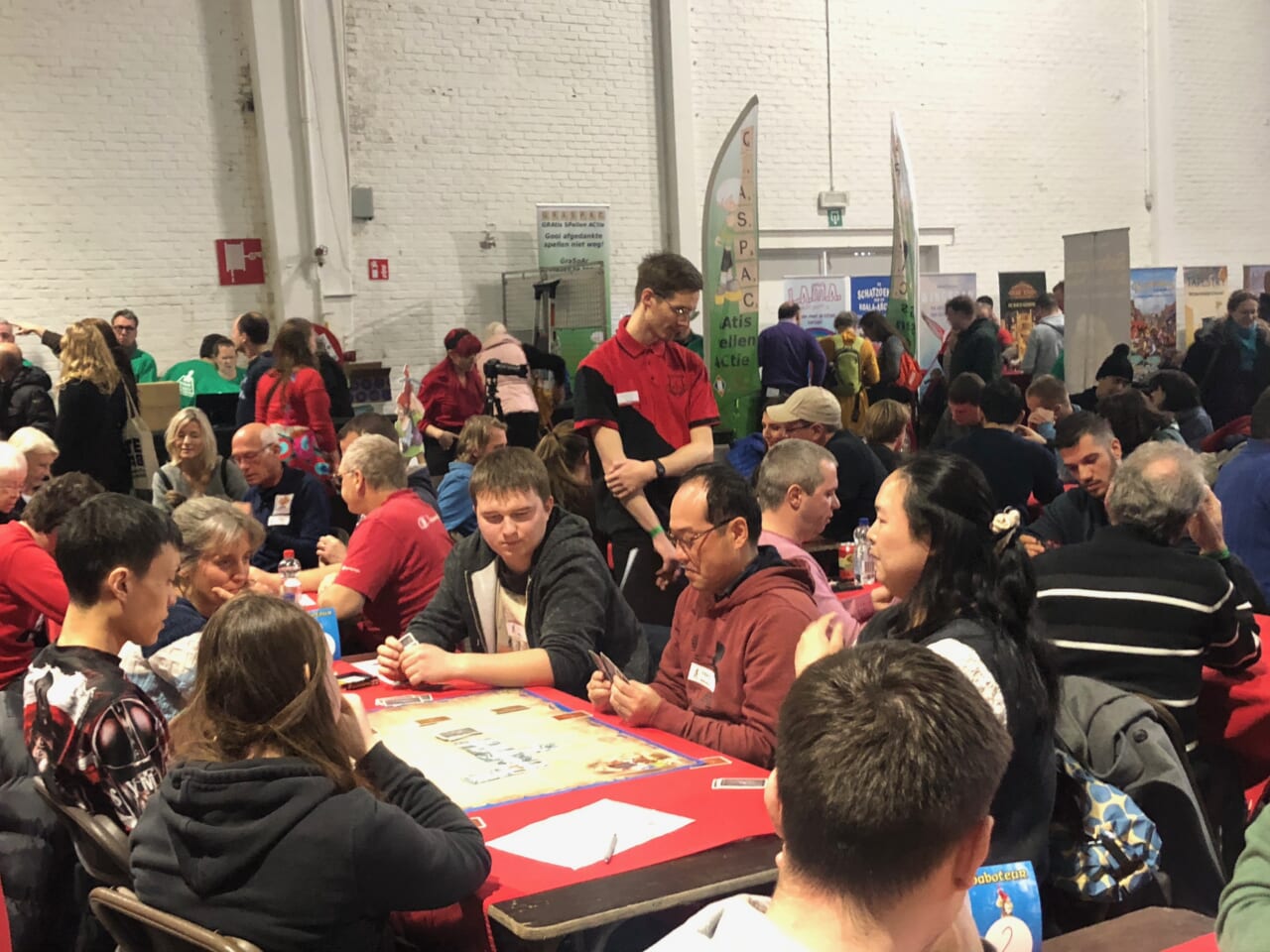 ▲どどさんとゆあさんが偶然同卓に！
（予選はテーブルを変えて何度も行います）