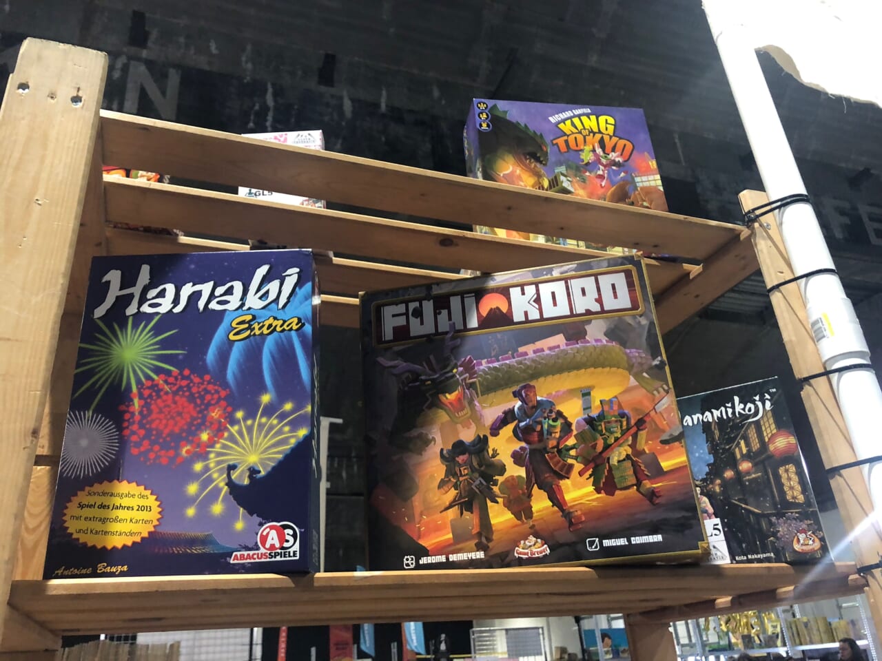 ▲遊んでいたのは、
1700年代の日本を舞台にしたゲーム「FUJI KORO」。
ものすごく手が込んでます。作者はベルギー人なんだそう！