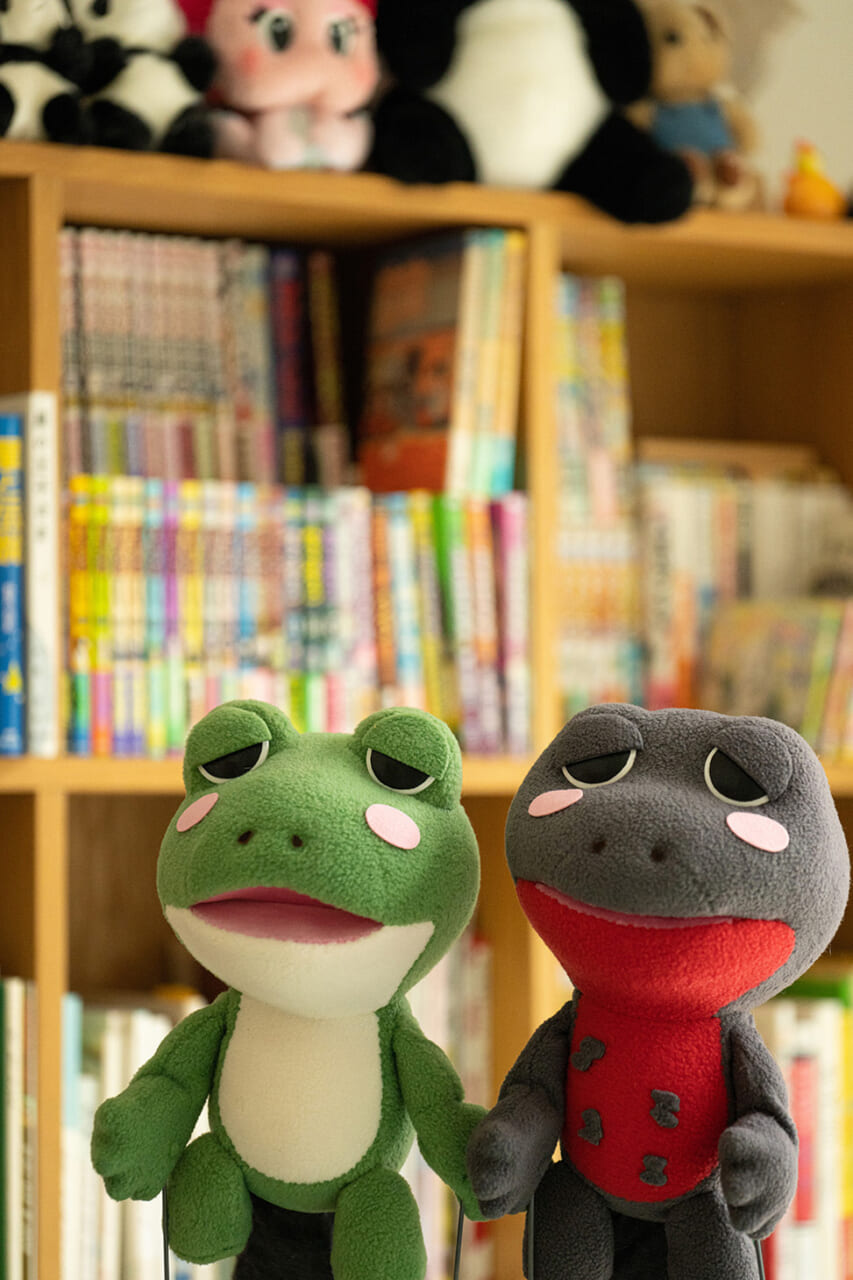 カエル＆イモリのコンビ　ニホンアマガエルとアカハライモリのコンビで、ヒップホップまたはピップポップ音楽ユニットのメンバー。２０２２年発表の短編映像作品に出演予定。