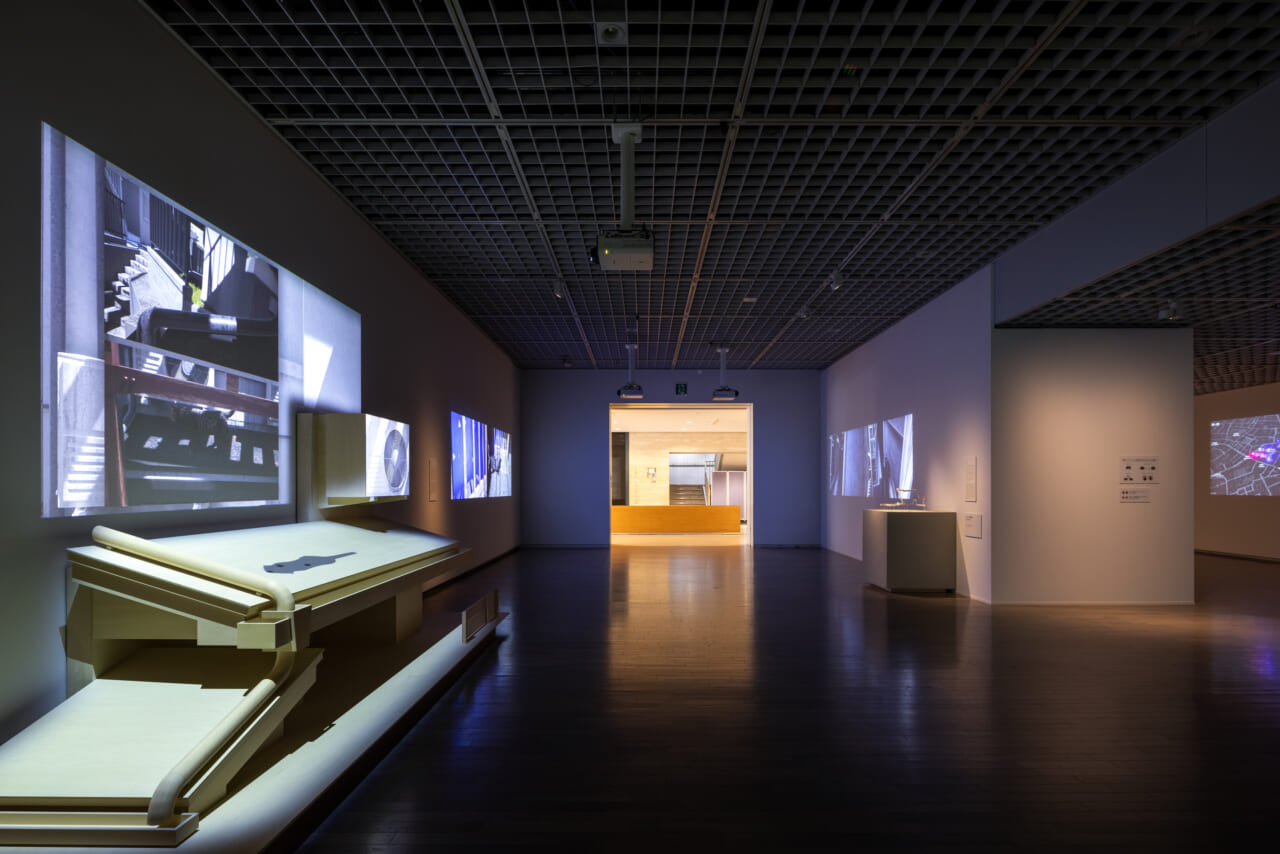 ©Kawasumi・Kobayashi Kenji Photograph Office