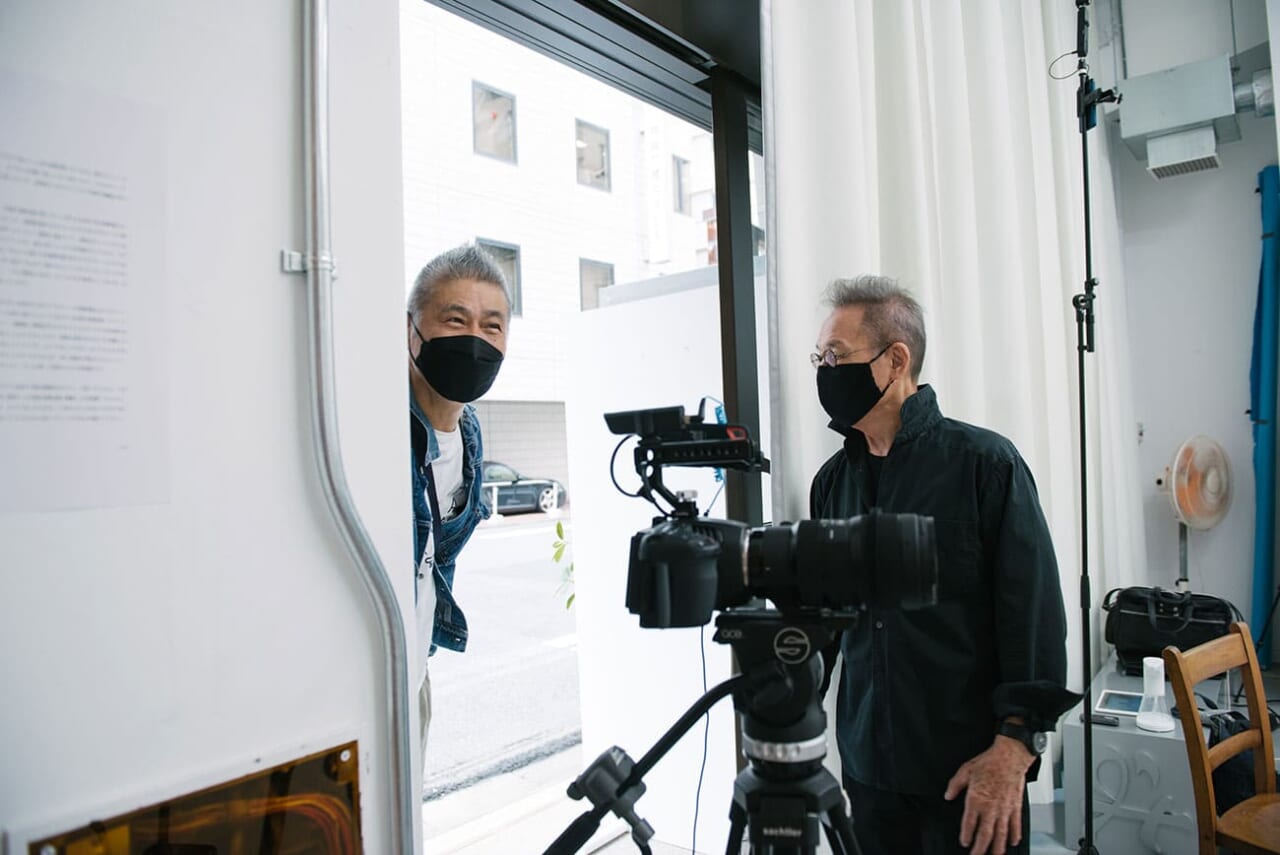 ▲集合時間よりすこし早く、糸井もスタジオにやってきました。きょうの企画の言い出しっぺです。