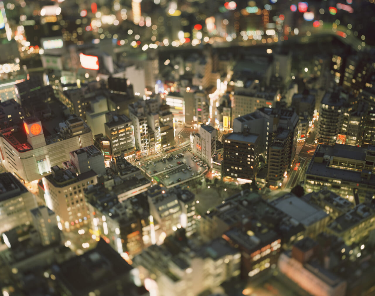 《Tokyo, Japan》2002（small planetシリーズより）© Naoki Honjo