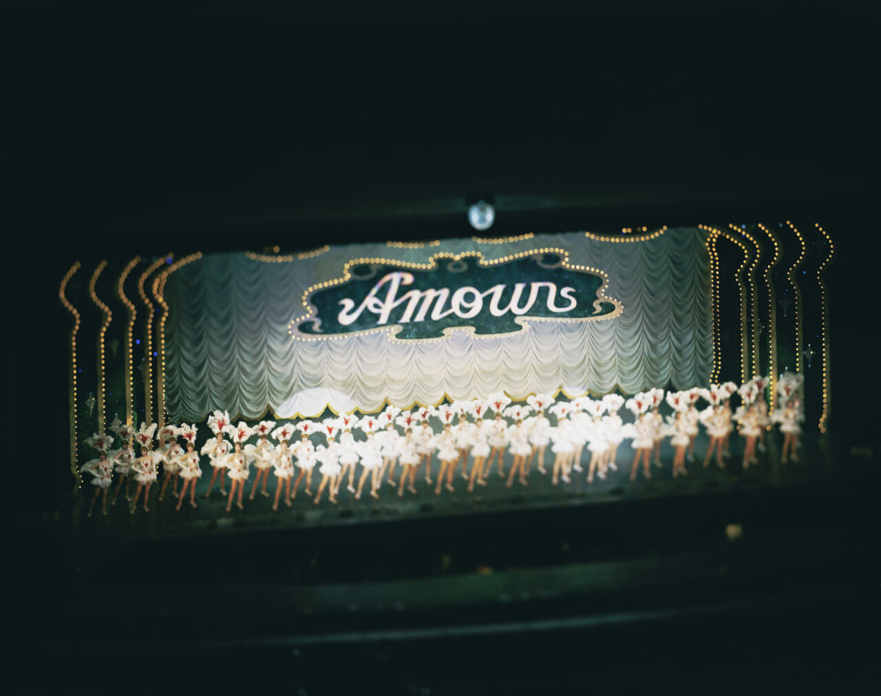 《linedance》2009（treasure boxシリーズより） © Naoki Honjo