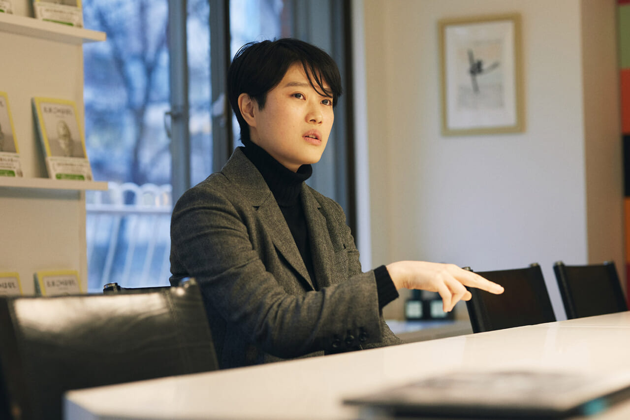 ▲作者のしおたにまみこさん。