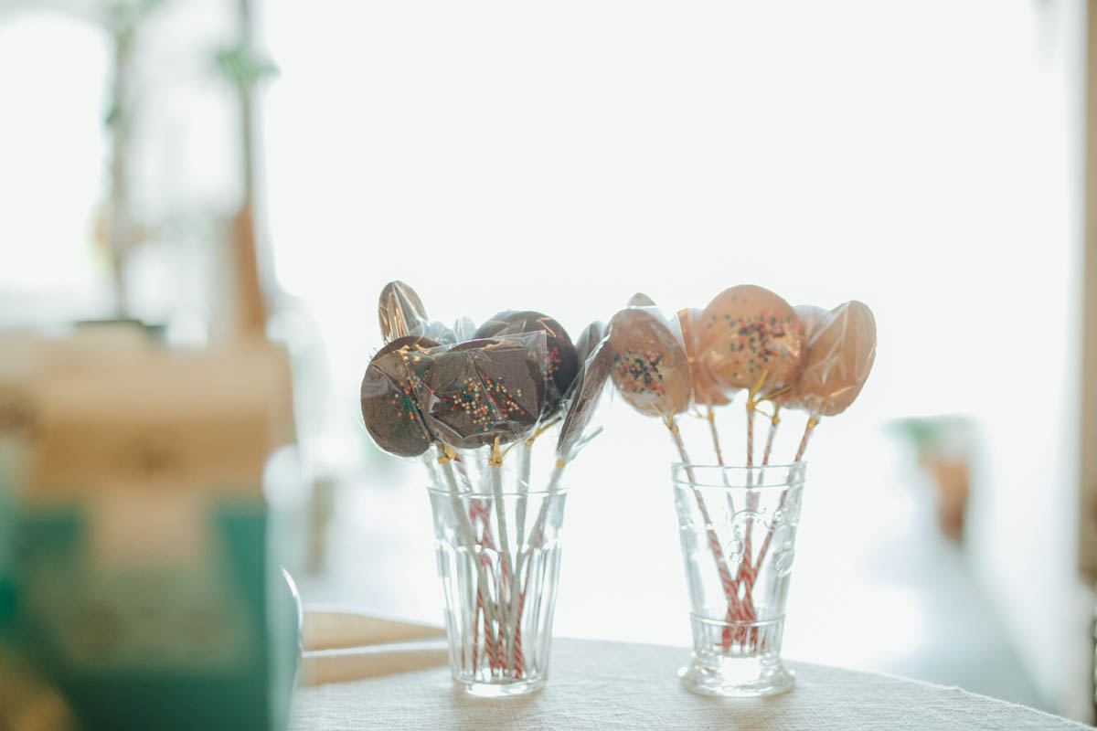 ▲かわいらしい見た目の「クッキーポップ」。