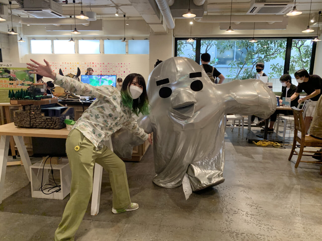 ▲「art bit展」のワークショップにも遊びにいったシジュだジュ。