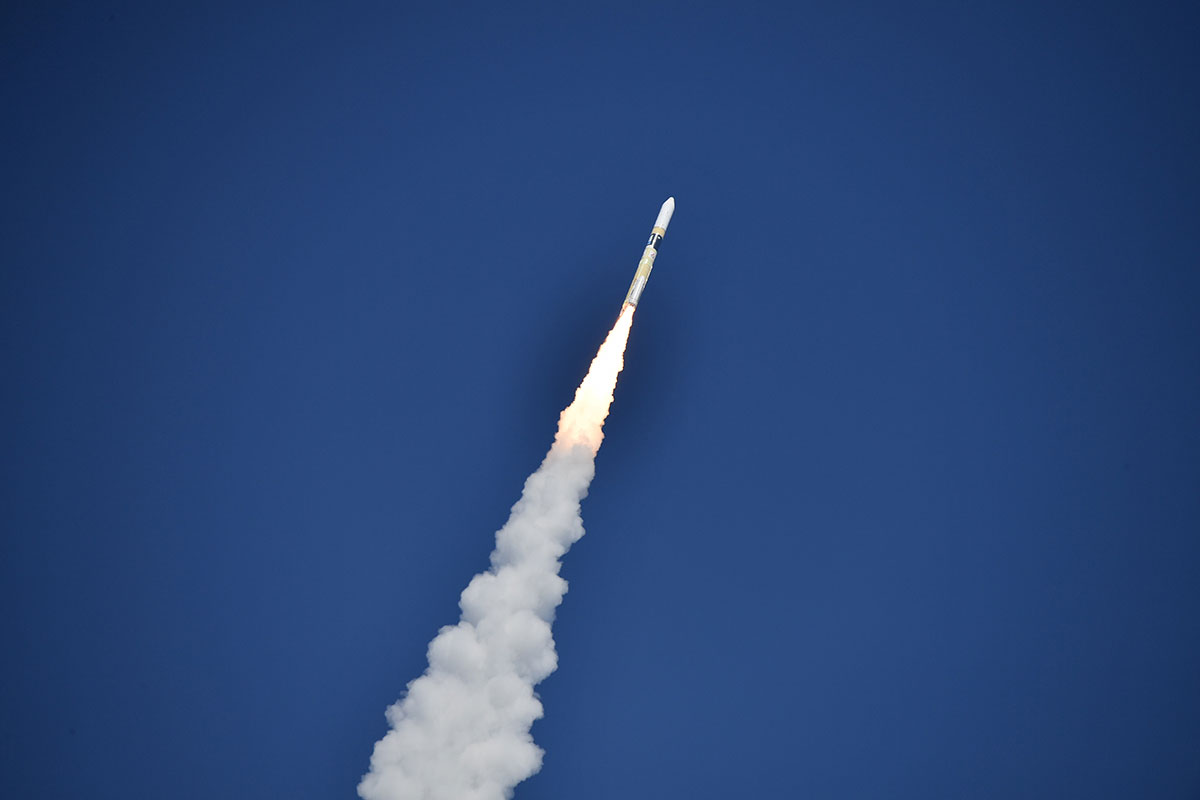 H-IIAロケット40号機／温室効果ガス観測技術衛星2号「いぶき2号」(GOSAT-2)及び観測衛星「ハリーファサット(KhalifaSat)」の打ち上げ©JAXA
