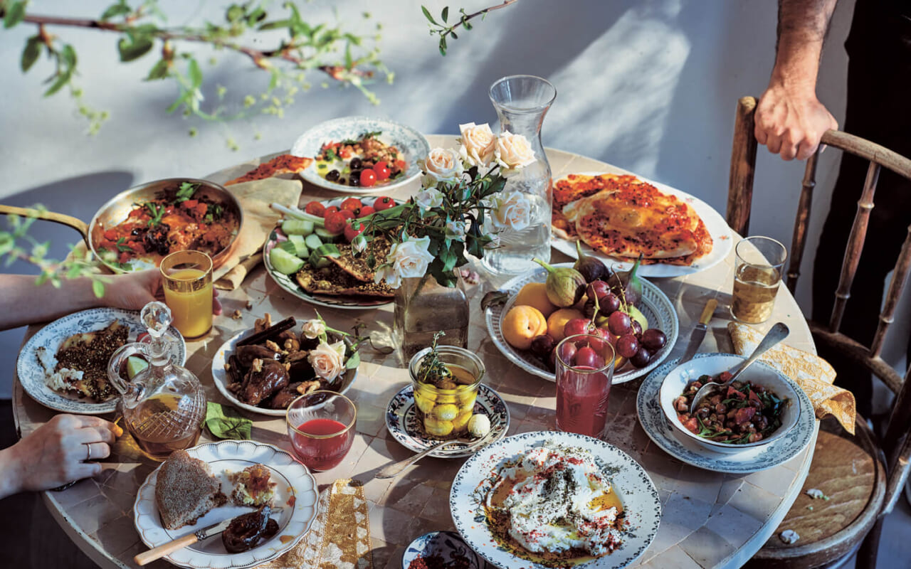 アナス・アタッシ『スマック』より