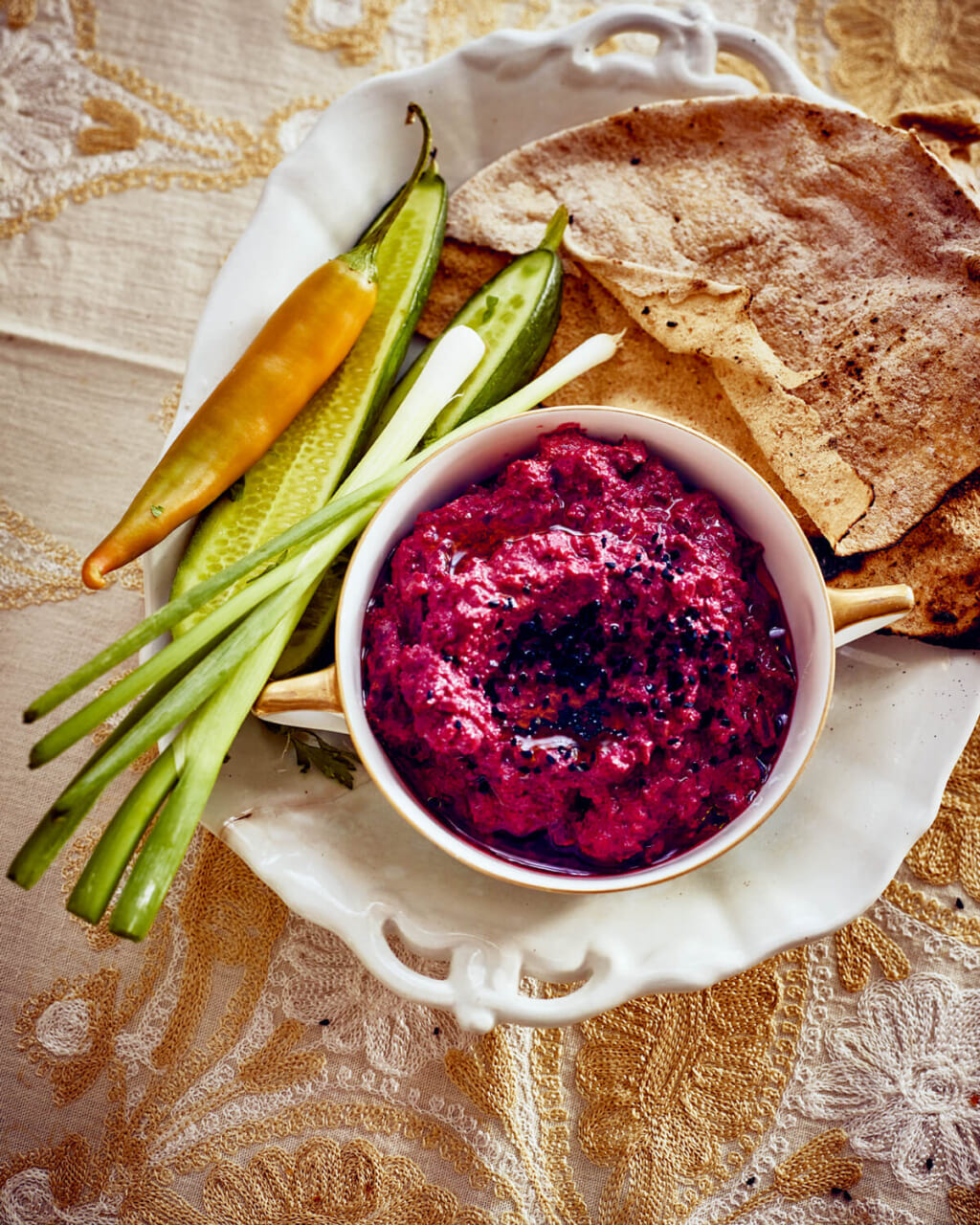 アナス・アタッシ『スマック』より