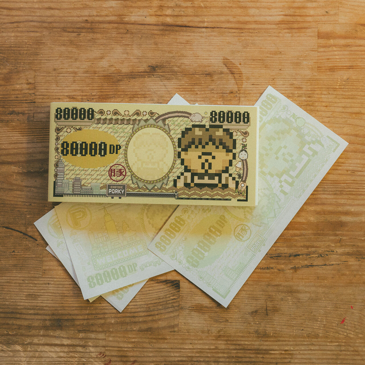 ポーキーの札束メモ帳　880円（税込）